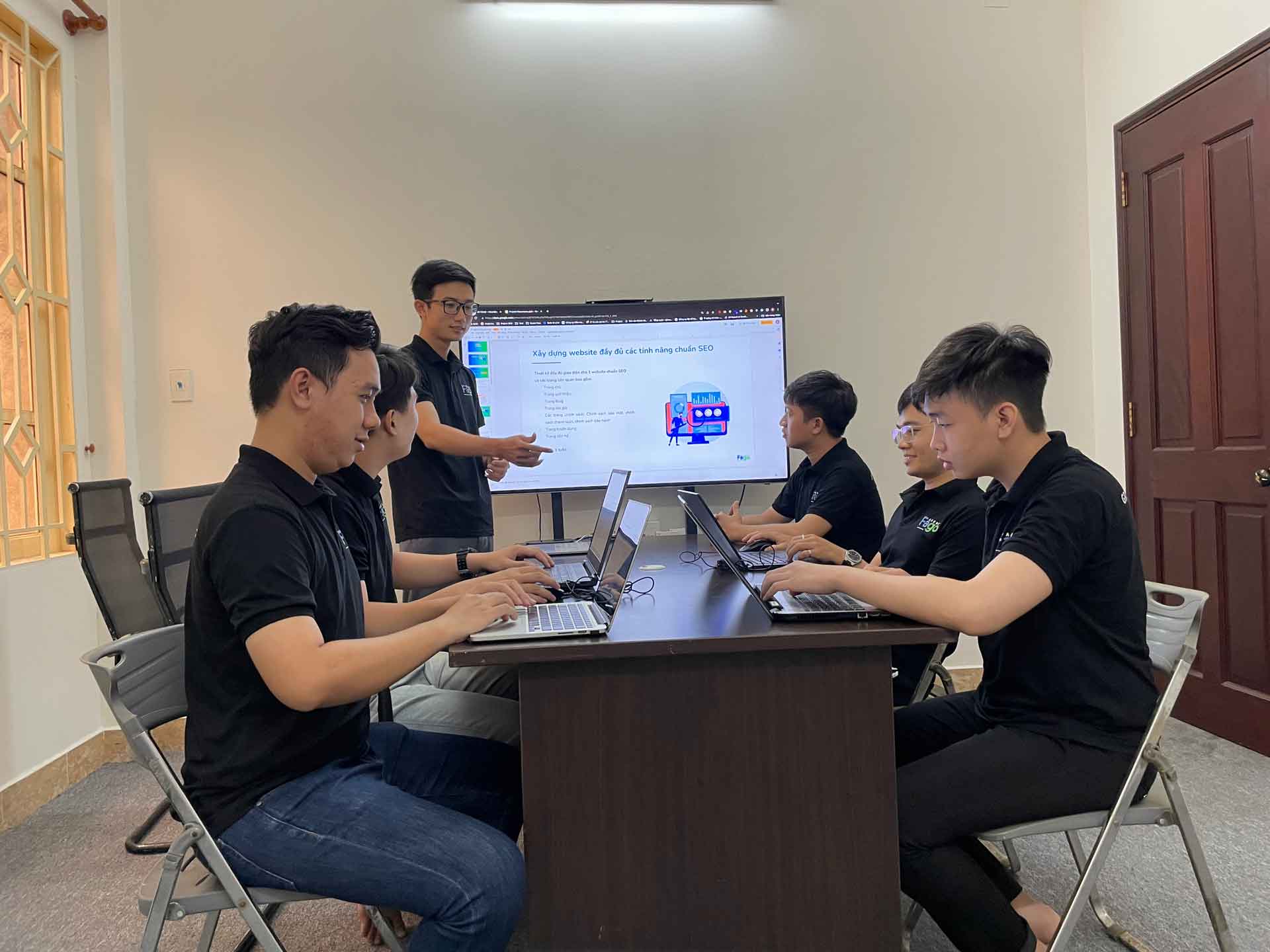 Đội ngũ Fagotech cùng triển khai dự án
